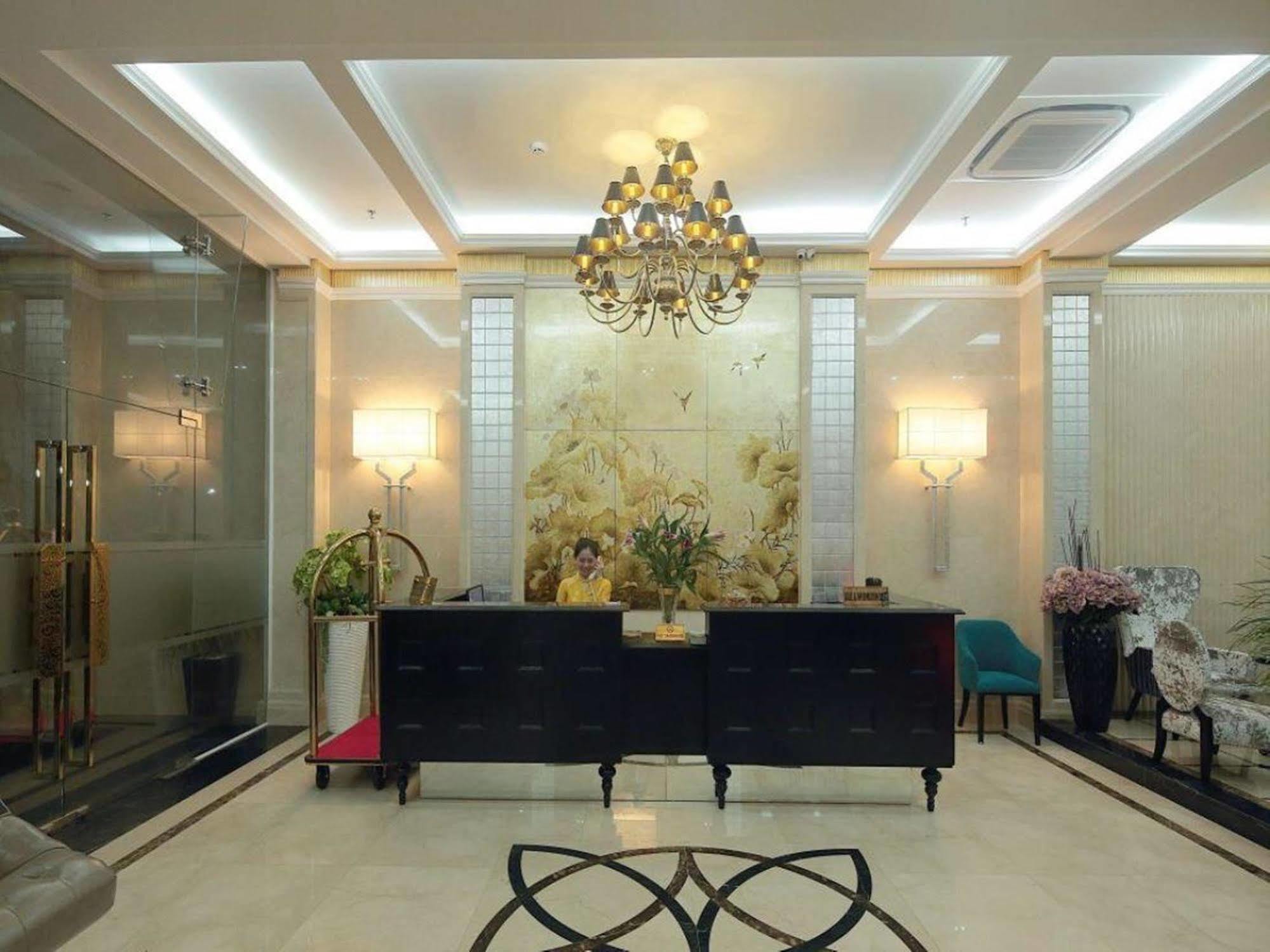 โรงแรม A25 - 06 เจื่องดิญ โฮจิมินห์ซิตี้ ภายนอก รูปภาพ